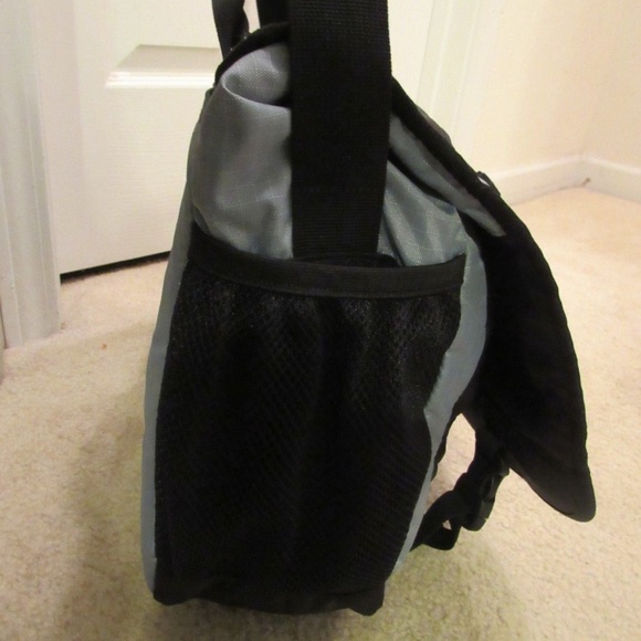 Timberland Blue Outdoor Laptop bag (Brand new) - Picture 4 of 8